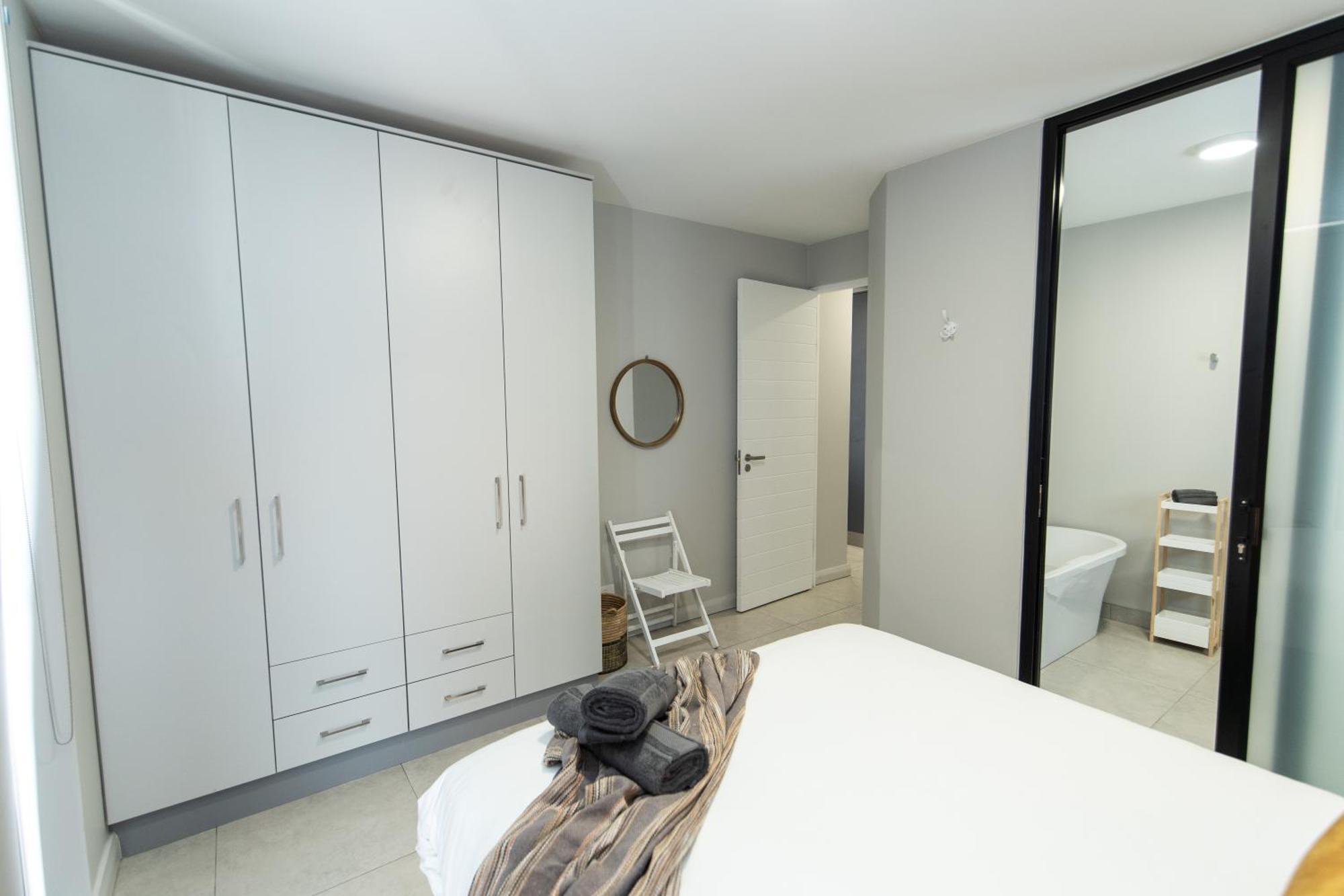 Cozy Modern Apartment At Bellamare Port Elizabeth Kültér fotó