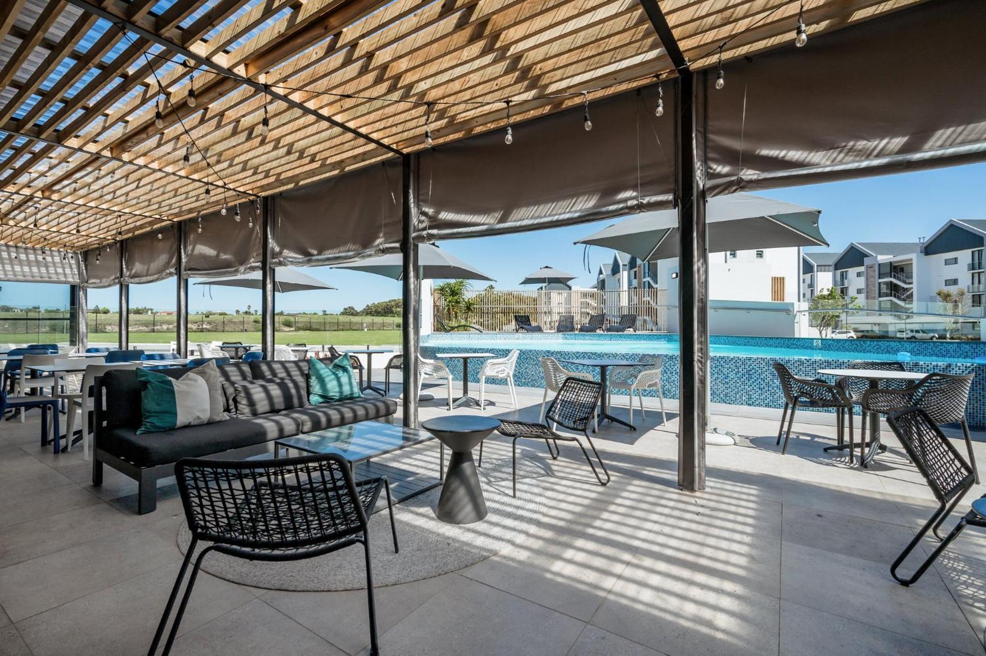 Cozy Modern Apartment At Bellamare Port Elizabeth Kültér fotó